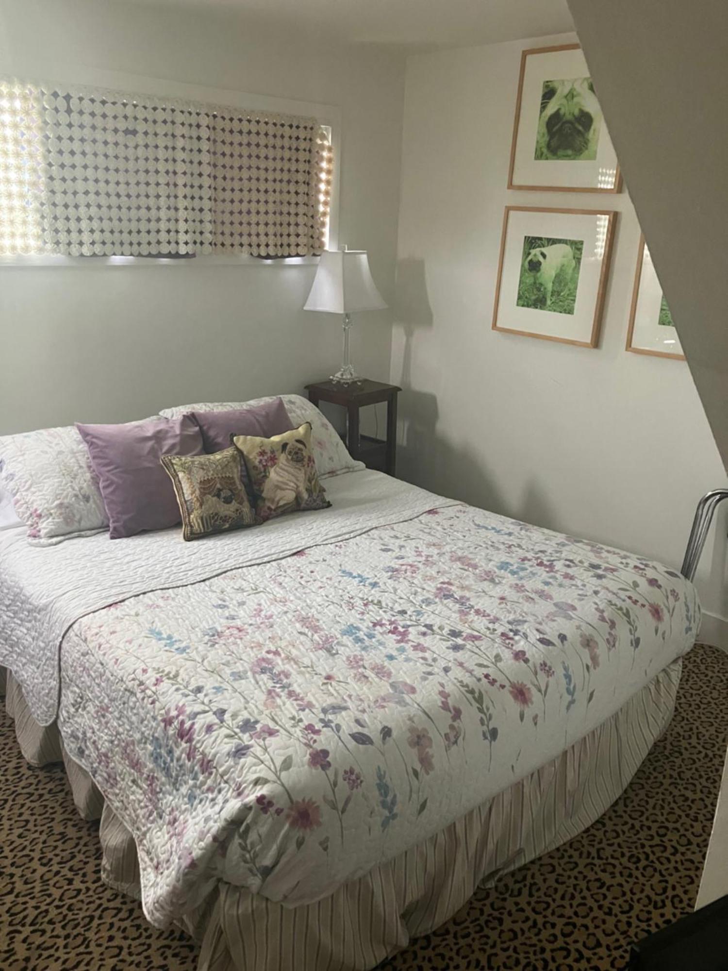 Doppelzimmer mit Gemeinschaftsbad