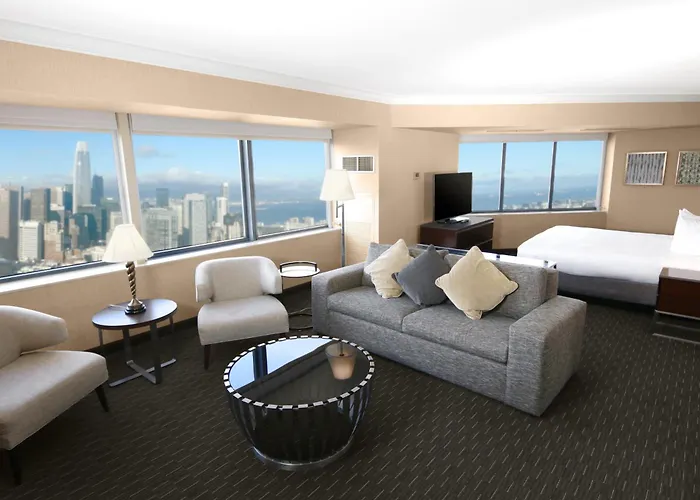 Pet Friendly hotel: Hilton San Francisco Union Square