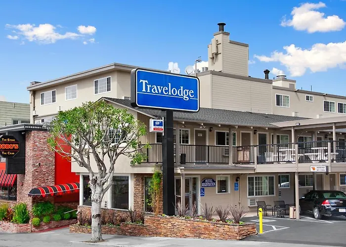 Travelodge By Wyndham Bay